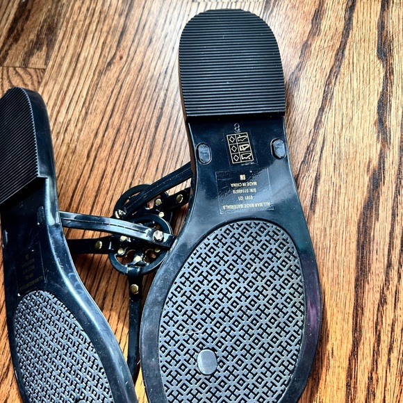 NWOT Tory Burch Black and Gold Miller Sandals Sz 8 - Picture 5 of 7